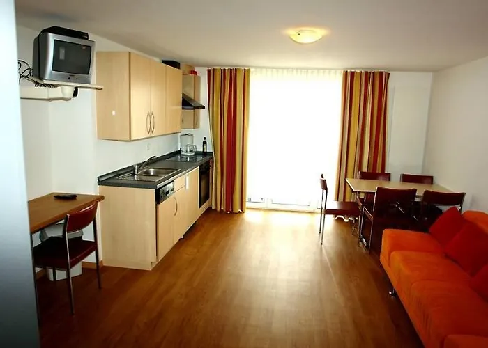 Ξενοδοχείο In 3*