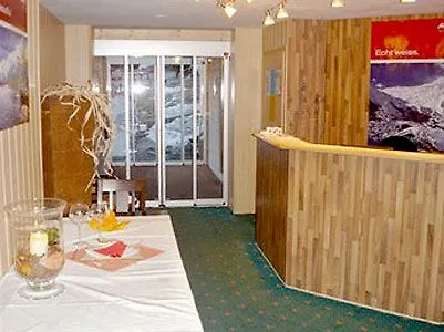 Hotel In 3*